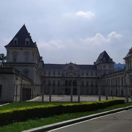 Bilocale Parco Del Valentino Apartment